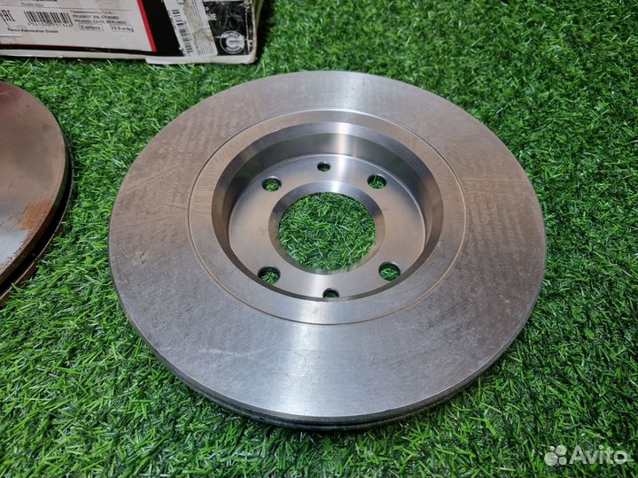 Диски торм перед Berlingo Citroen C4 C5 C3