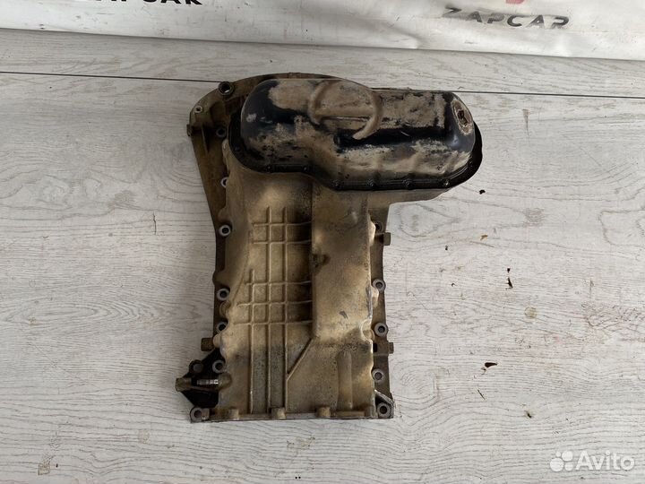 Lexus LX570 Маслянный поддон