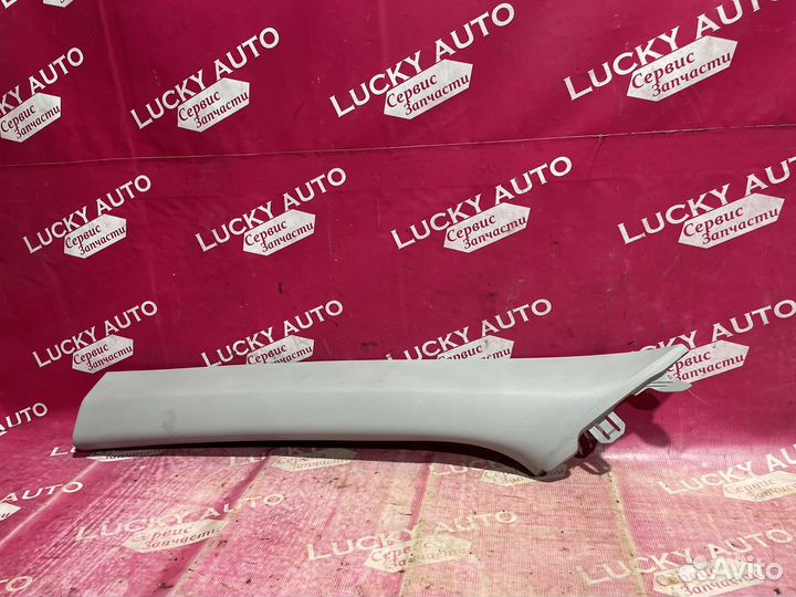 Обшивка стойки левая Hyundai Creta