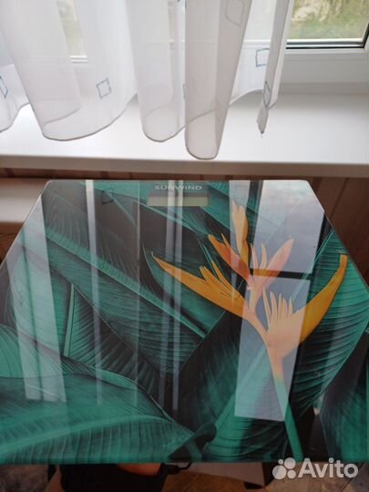 Весы напольные электронные