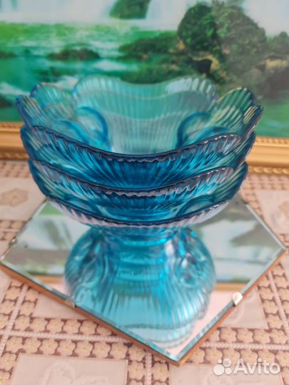 Салатник цветное стекло СССР