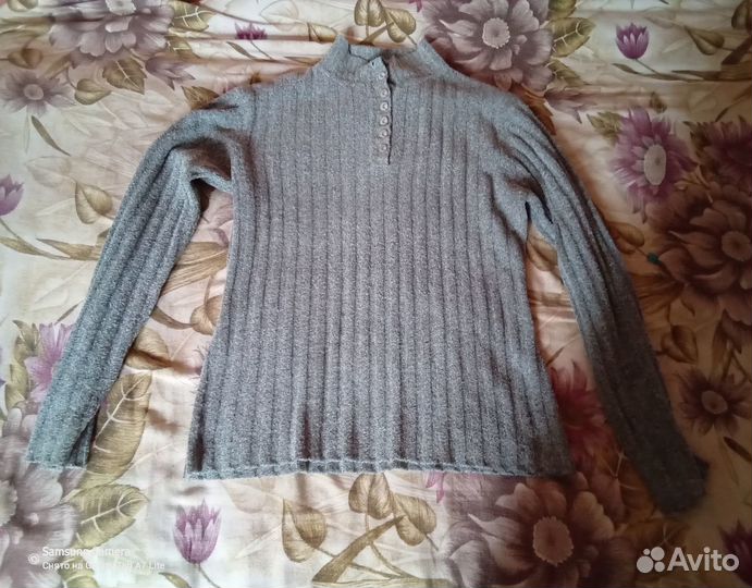 5 кофт(44 размер) и 2 джинс (28 /29) для деревни