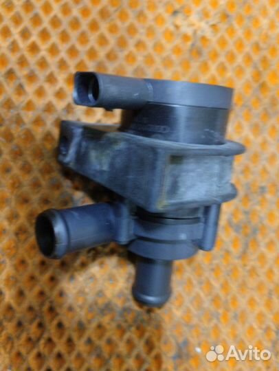 Насос водяной/Помпа передний Audi Q3 8U cpsa 2013