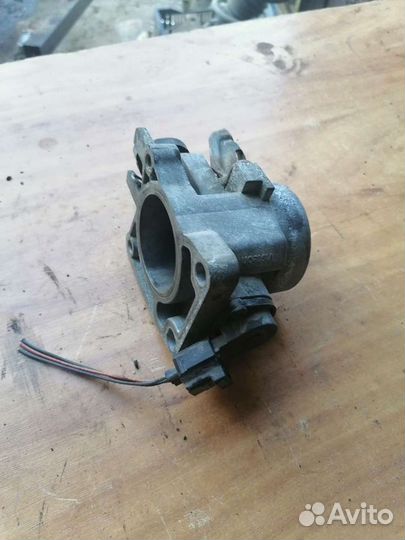 Дроссельная заслонка Ford Focus 1 1.6. cdda