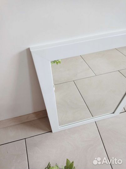 Зеркало настенное новое