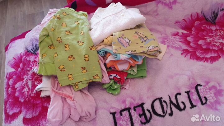 Детские вещи с 0 до 5 месяцев