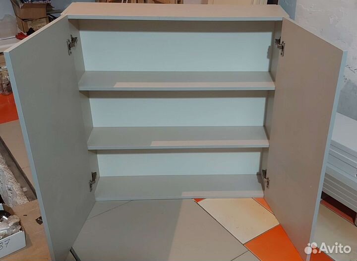 Полка настенная навесная