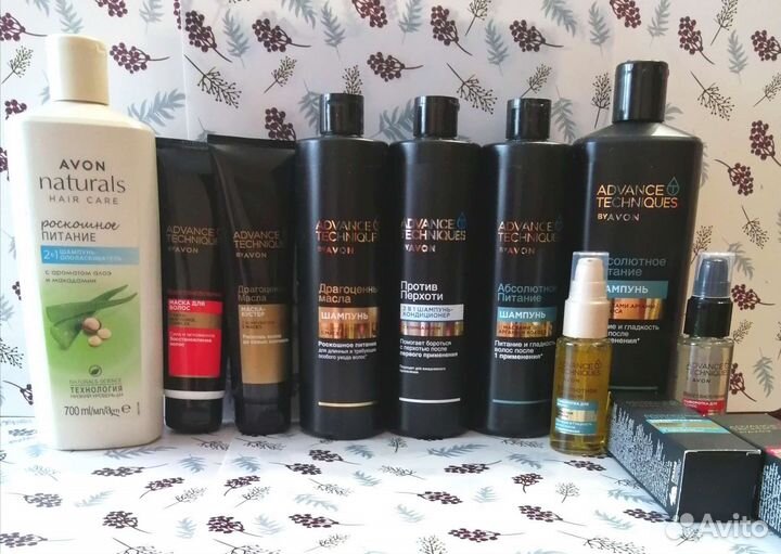 Гель для душа и другие товары Эйвон