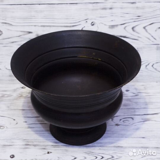 Вазы декоративные