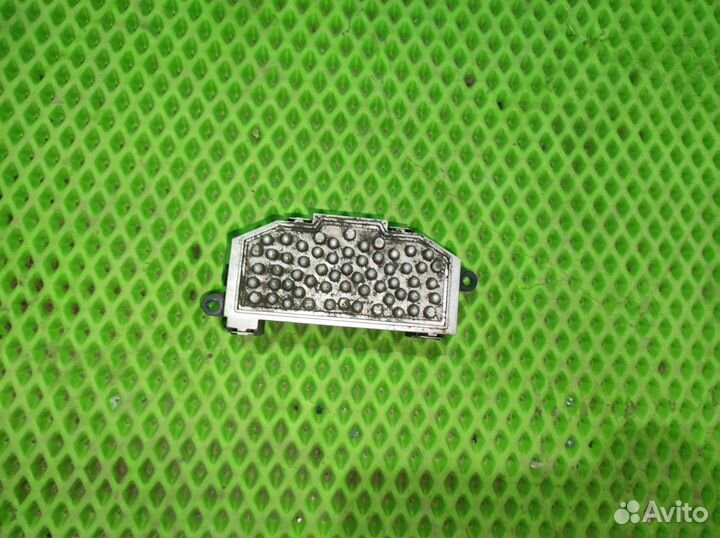 Резистор отопителя Skoda Oktavia