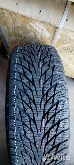 Nokian Tyres Hakkapeliitta R2 205/50 R17 93R
