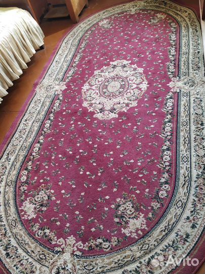 Ковер шерстяной