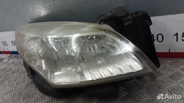 Фара правая Renault Megane 3 2010