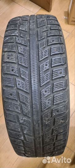 Kumho I'Zen KW22 235/65 R17 108T