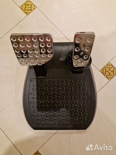 Педали t300, tmx, t150, thrustmaster, logitech g27