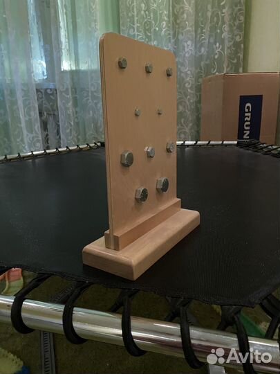 Болты с гайками для навинчивания. Развитие моторик