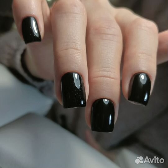 Мастер маникюра и педикюра