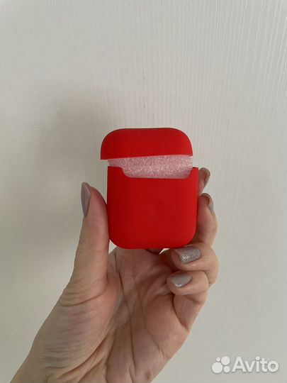 Чехол на айраодс 2