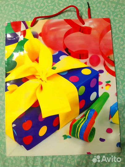Пакеты подарочные новые