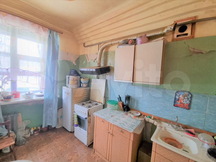 Комната 13,7 м² в 3-к., 1/3 эт.