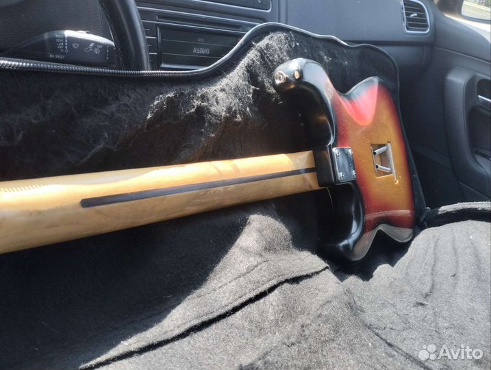 Электрогитара Yamaha Stratocaster - Япония 80г