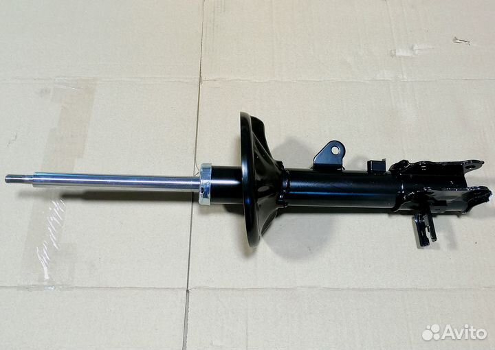 Амортизатор задний левый Элантра Hyundai Elantra