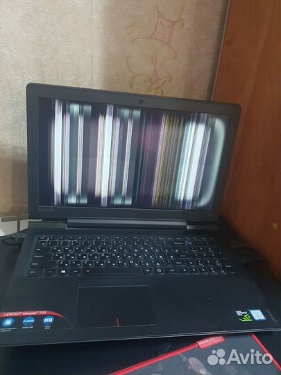 Ноутбук Lenovo ideapad 700-15ISK