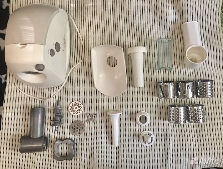 Электромясорубка Moulinex HV8