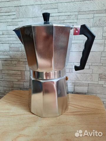 Гейзерная кофеварка новая