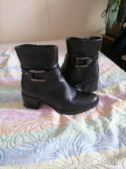 Ботинки осенние