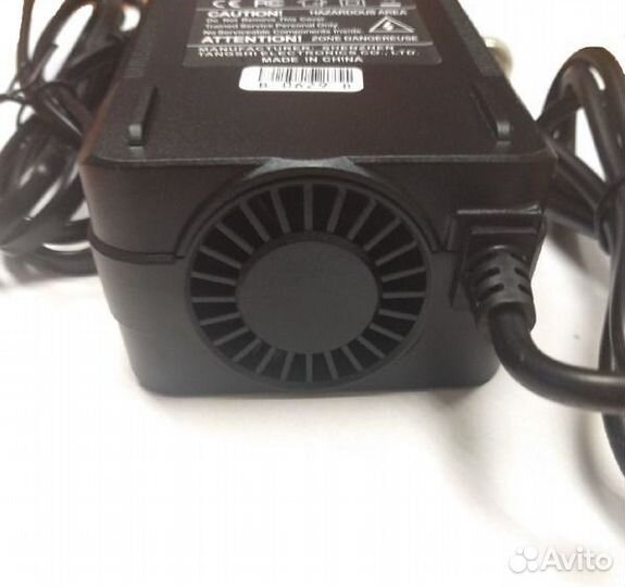 Блок питания 42.0V - 2.0A И 54.6V-3A