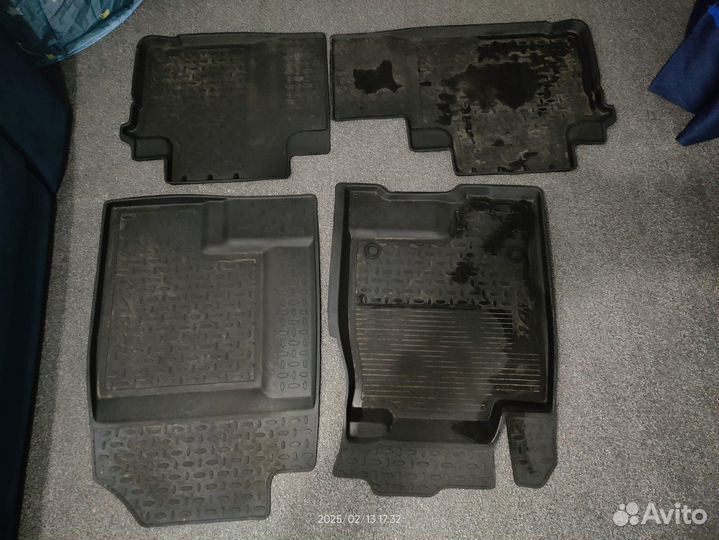 Автомобильные коврики 4шт