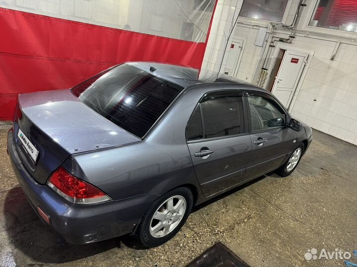Mitsubishi Lancer 1.6 МТ, 2004, 320 000 км