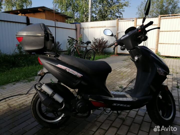 Скутер Stels Tactic 100