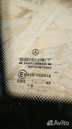 Уголок стекла передний правый вито 639 кузов