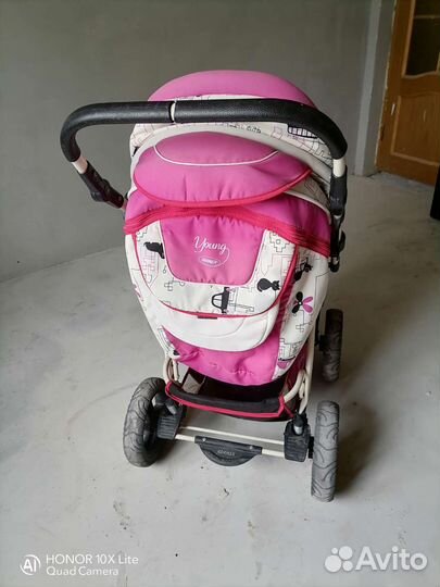 Прогулочная коляска adamex young для девочки