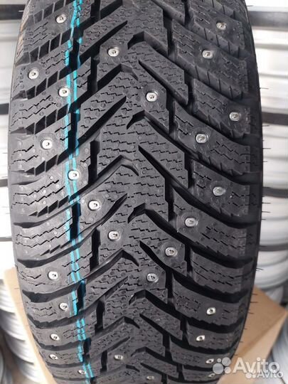 Ikon Tyres Nordman 8 185/65 R15 92T