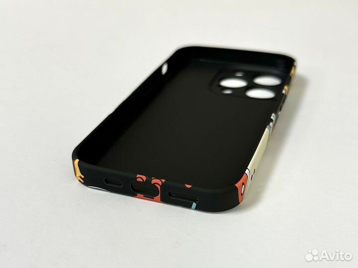 Чехол на iPhone 14 Pro Kaws