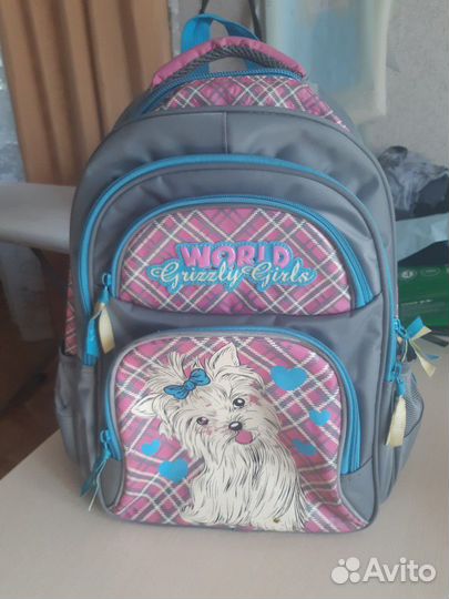 Рюкзак школьный
