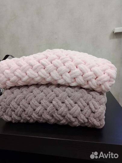 Плед детский вязаный ручная работа