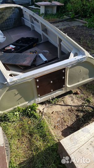 Лодка Казанка М