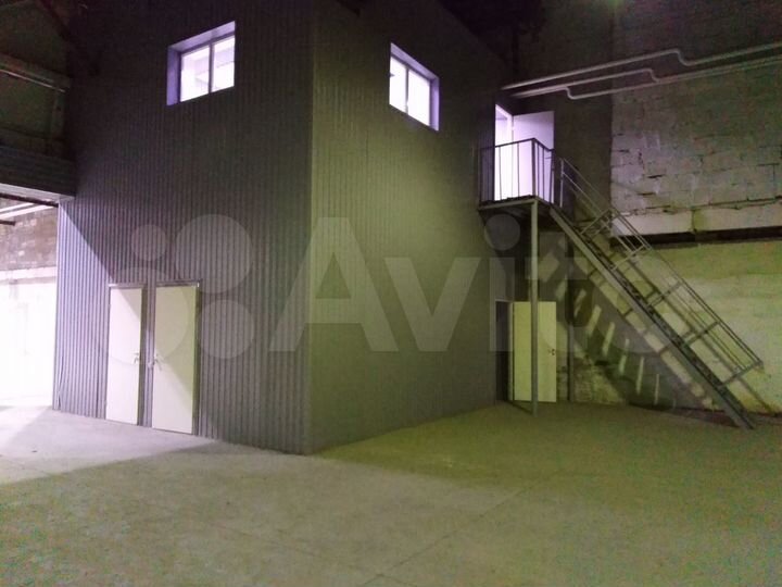 Склад, 4373.4 м²