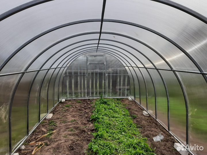 Теплица 3х4 из поликарбоната с защитой от уфл