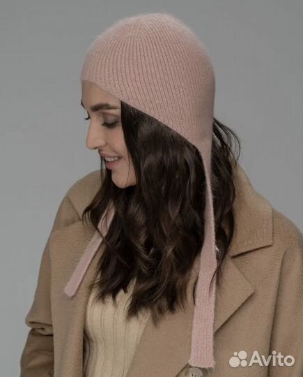 Шапка чепчик из ангоры