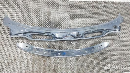 Накладка декоративная (жабо, дождевик) BMW 3 E90/E