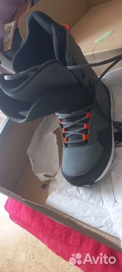 Ботинки для сноуборда (28см)