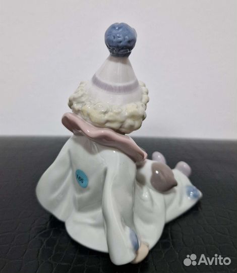 Фарфоровая статуэтка Lladro