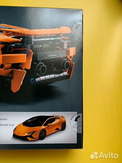 Набор Lego Technic 42196 Lamborghini Huracan