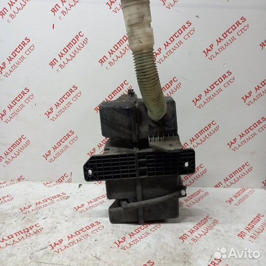 Бачок стеклоомывателя Volkswagen Tiguan cawa 2010