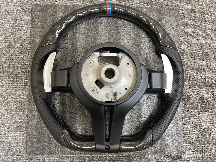 Руль BMW карбон с анатомией